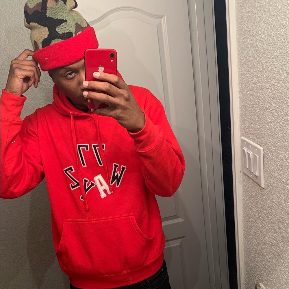 Meet your Posher, Cash